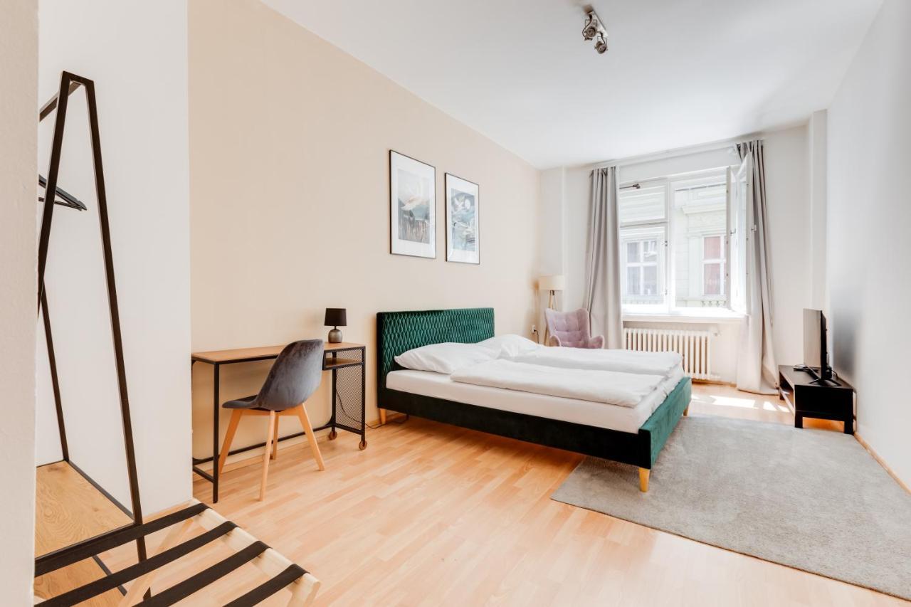 Riben House Prague Aparthotel ภายนอก รูปภาพ