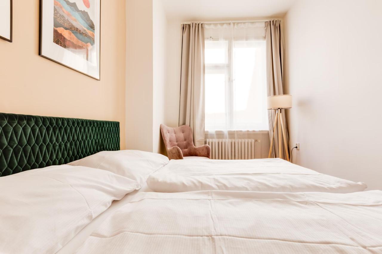 Riben House Prague Aparthotel ภายนอก รูปภาพ