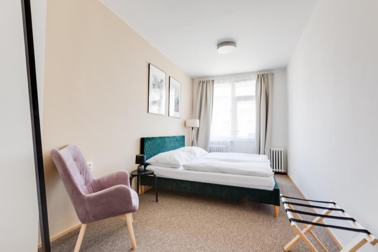 Riben House Prague Aparthotel ภายนอก รูปภาพ