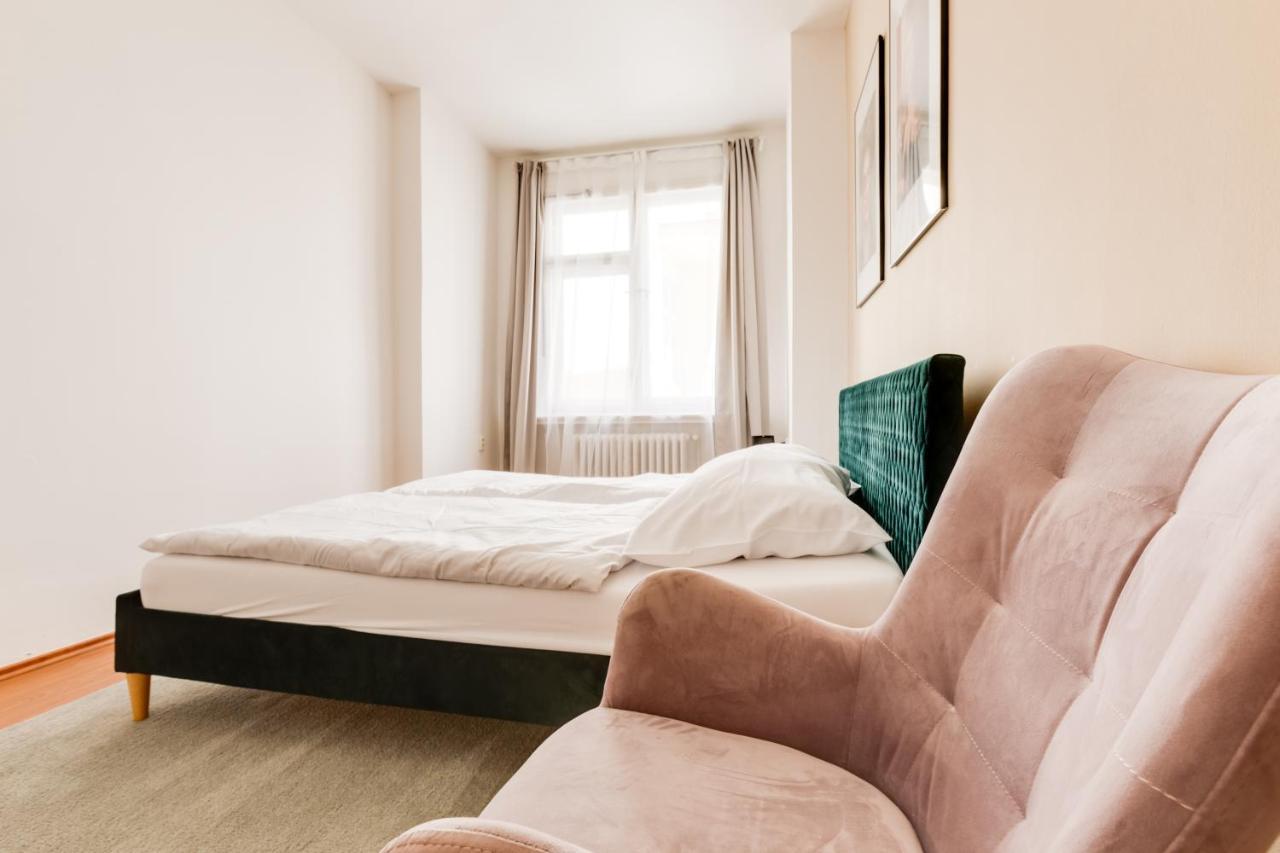 Riben House Prague Aparthotel ภายนอก รูปภาพ